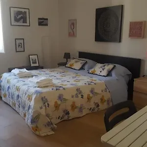  Alloggio in famiglia Chiara Italia